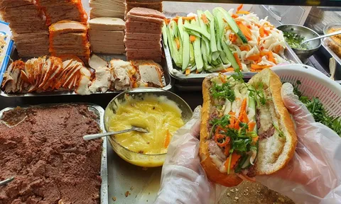 Bánh mì, cà phê, phở Việt lại vào top món ăn đường phố ngon nhất châu Á