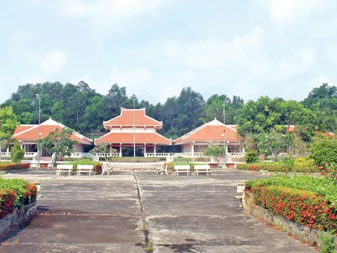 Địa chỉ đỏ trong hành trình về nguồn
